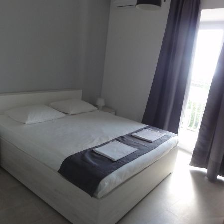Apartmani Lara Gradac  Eksteriør billede