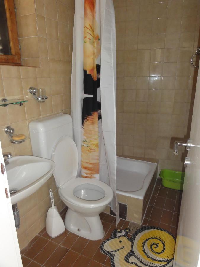 Apartmani Lara Gradac  Eksteriør billede