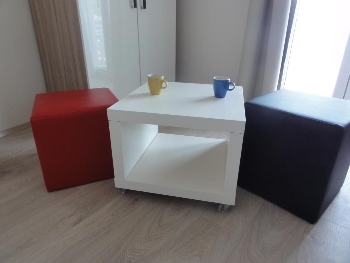 Apartmani Lara Gradac  Eksteriør billede