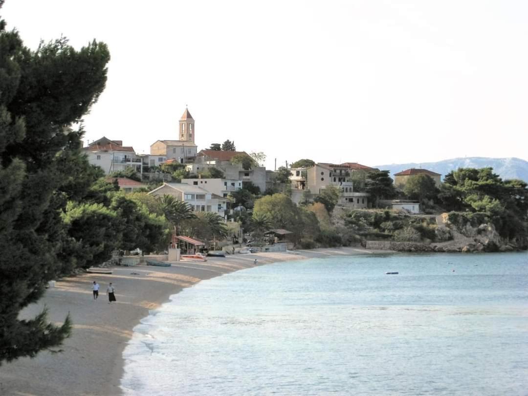 Apartmani Lara Gradac  Eksteriør billede